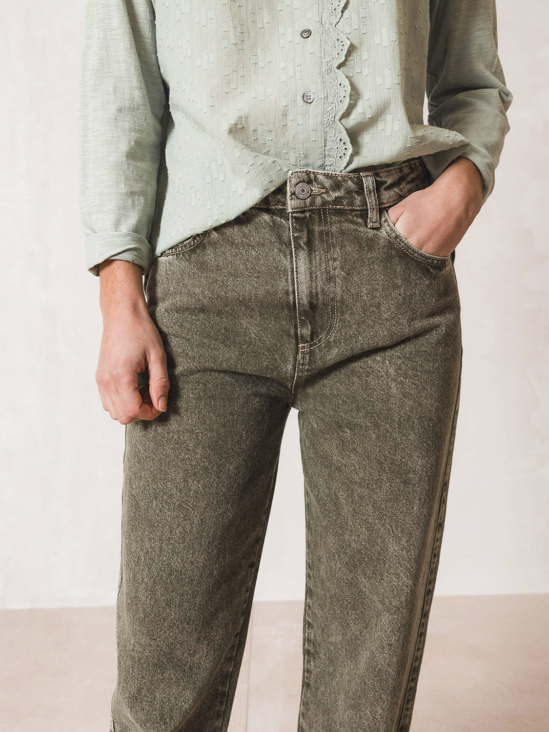 PANTALÓN DENIM USED