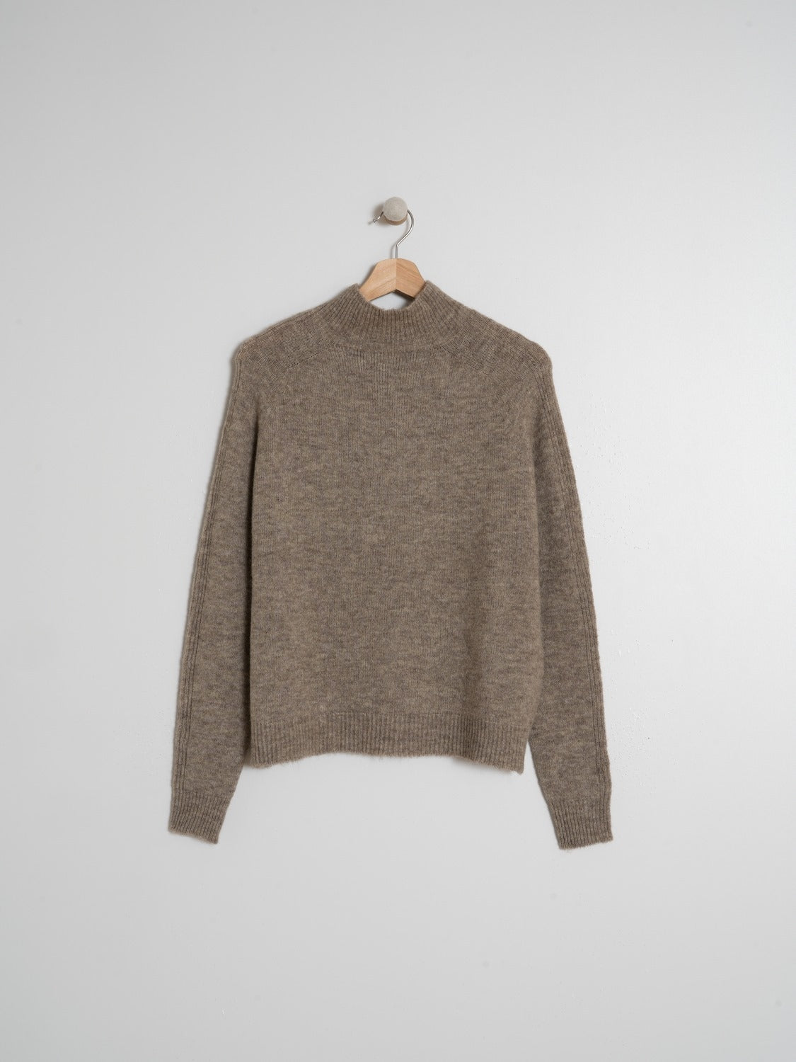 JERSEY CUELLO SUBIDO
