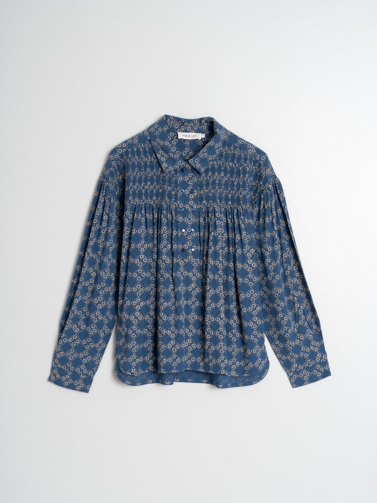 BLUSA DETALLE SMOKE