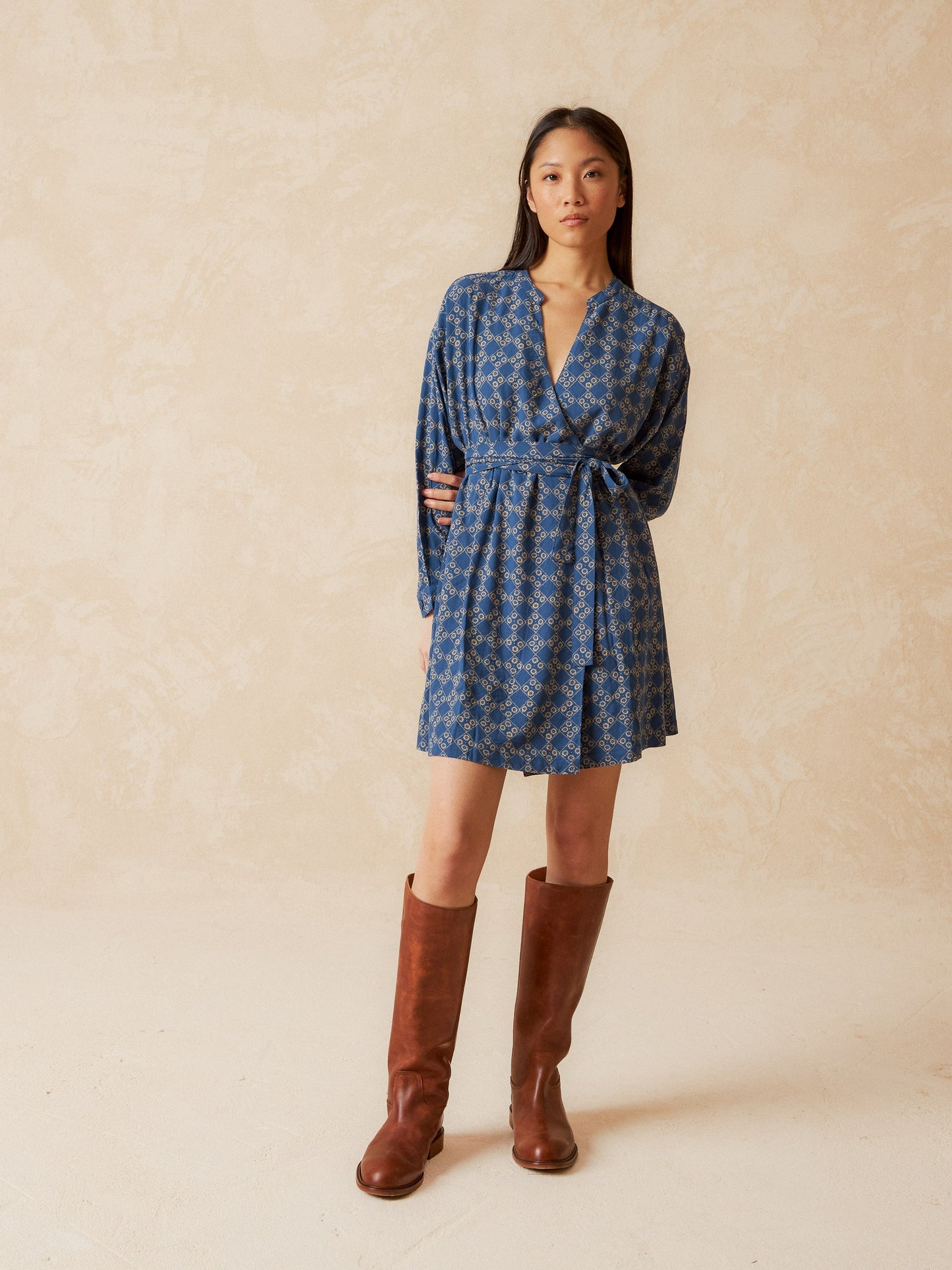 VESTIDO CINTURÓN EXTRAÍBLE