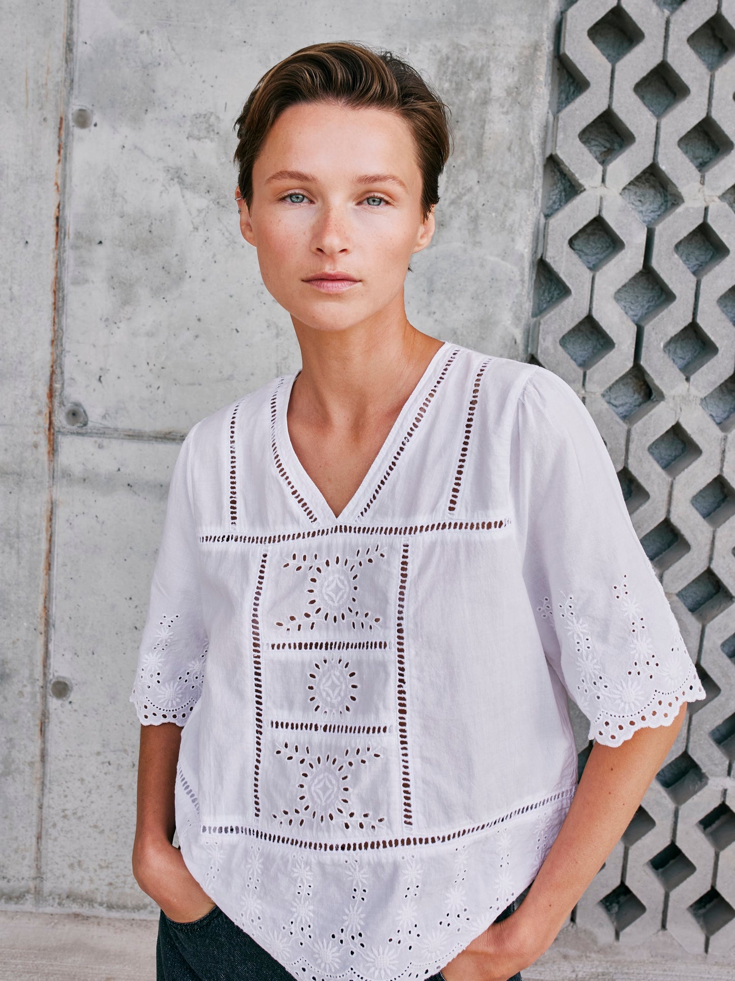 BLUSA BORDADO POSICIONAL