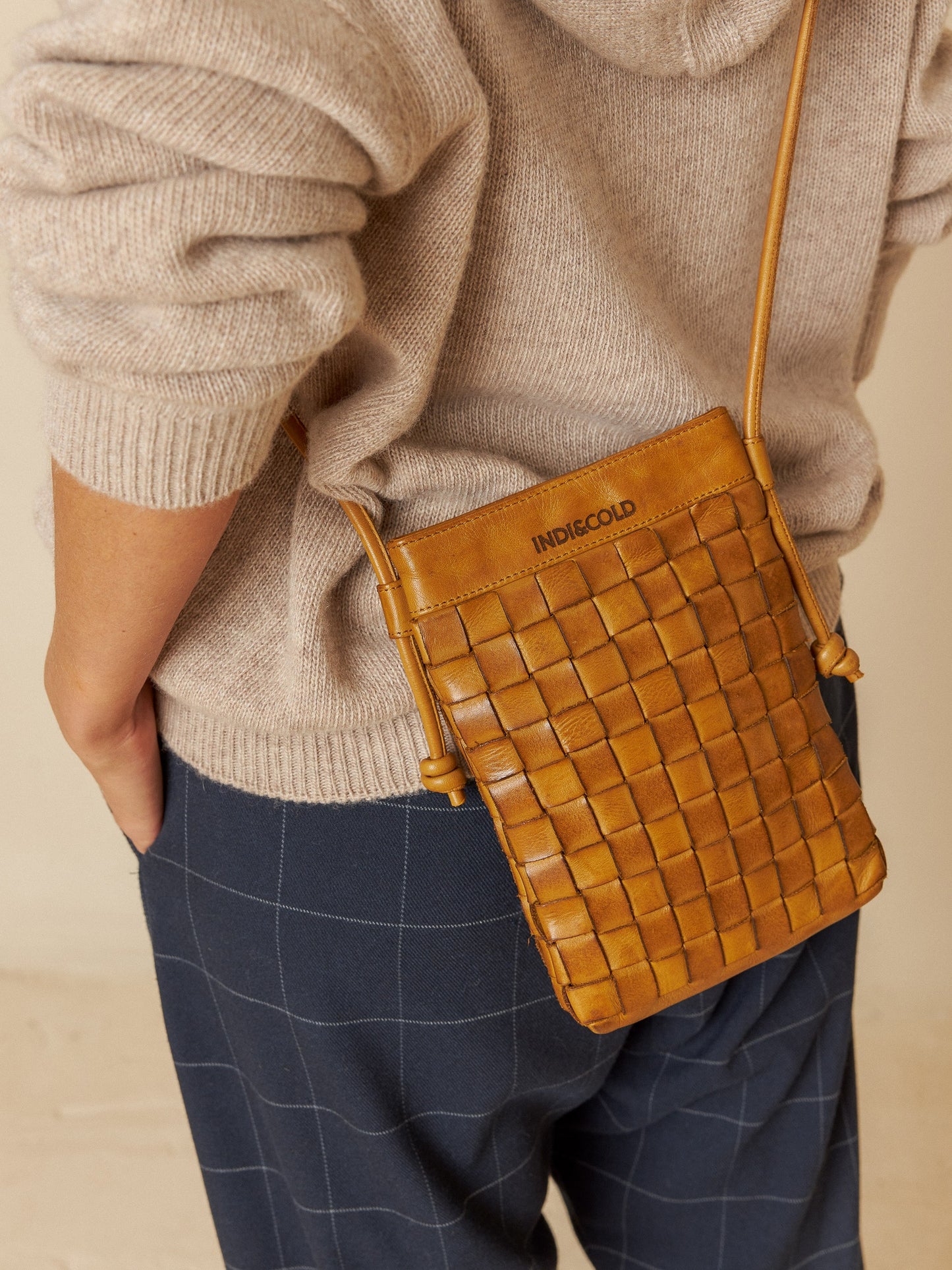 BOLSO FLAT PIEL GEO