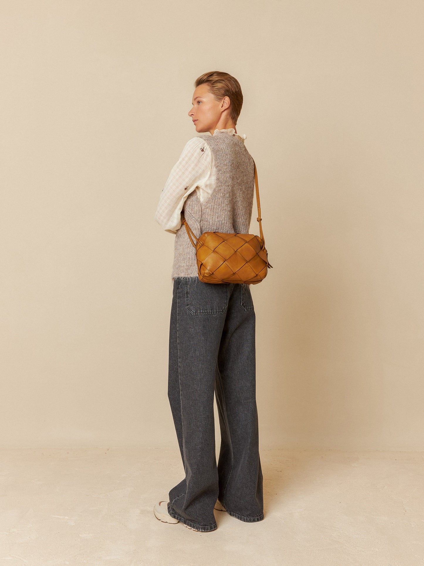 BOLSO BANDOLERA PIEL BOX
