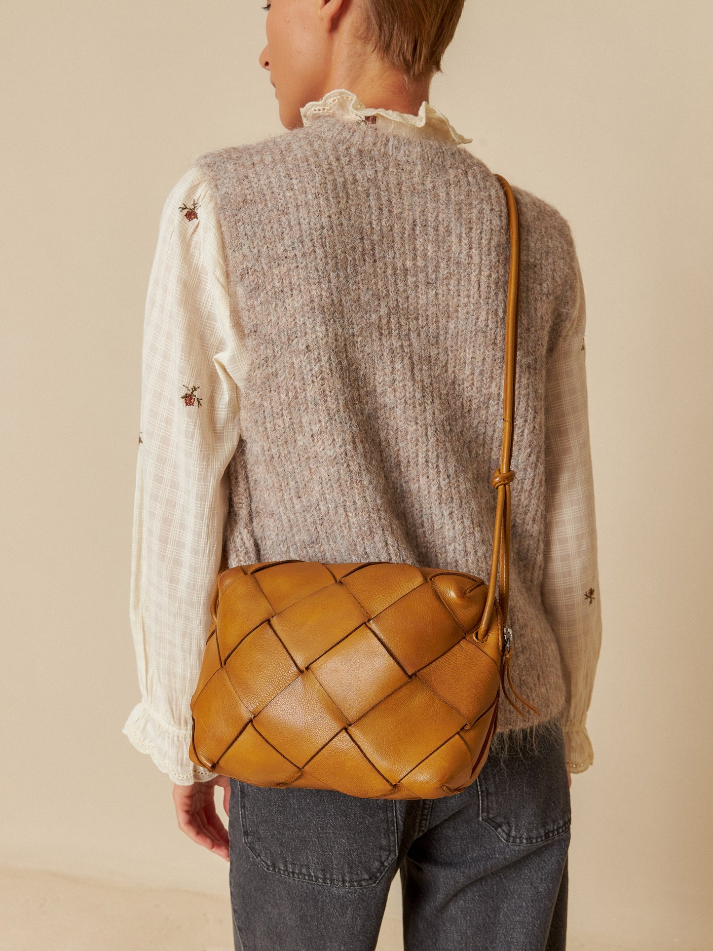 BOLSO BANDOLERA PIEL BOX
