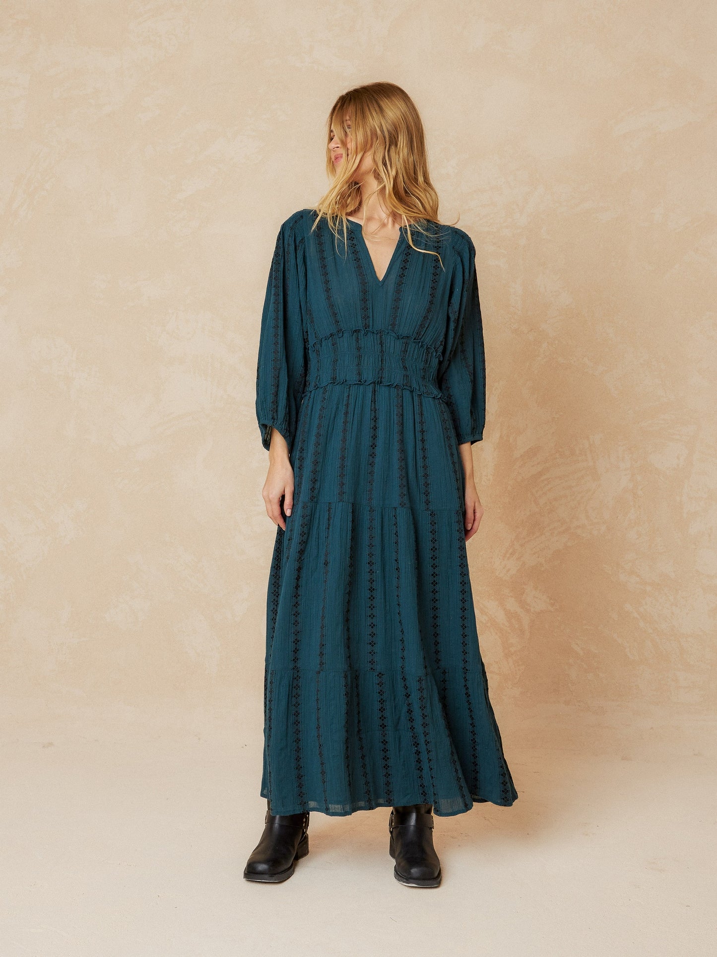 VESTIDO JAQUARD VISCOSA