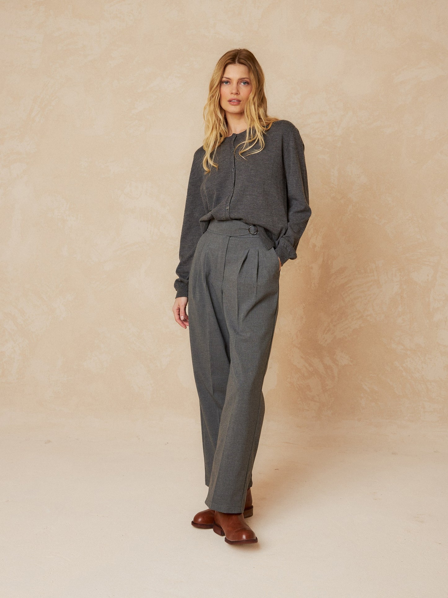 PANTALÓN TAILORING PINZAS