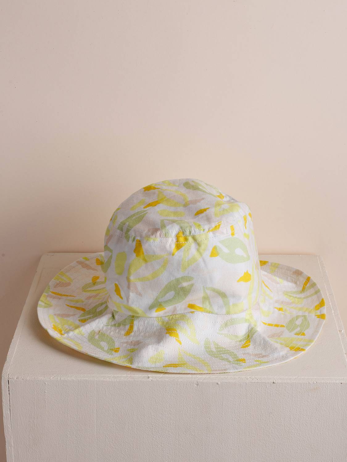 GORRO FLOR LIBERTY
