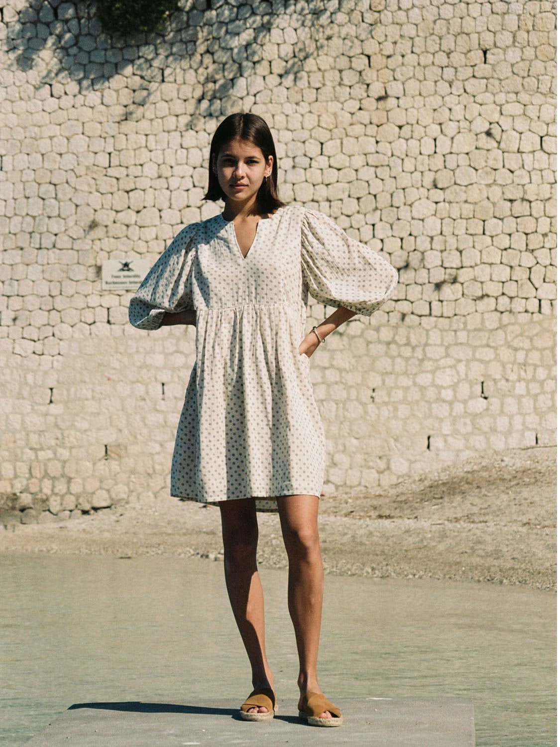 VESTIDO CORTO OVERSIZE ESTAMPADO BAHÍA