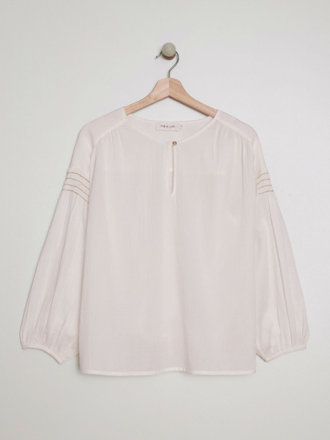 BLUSA BORDADO CONTRASTE