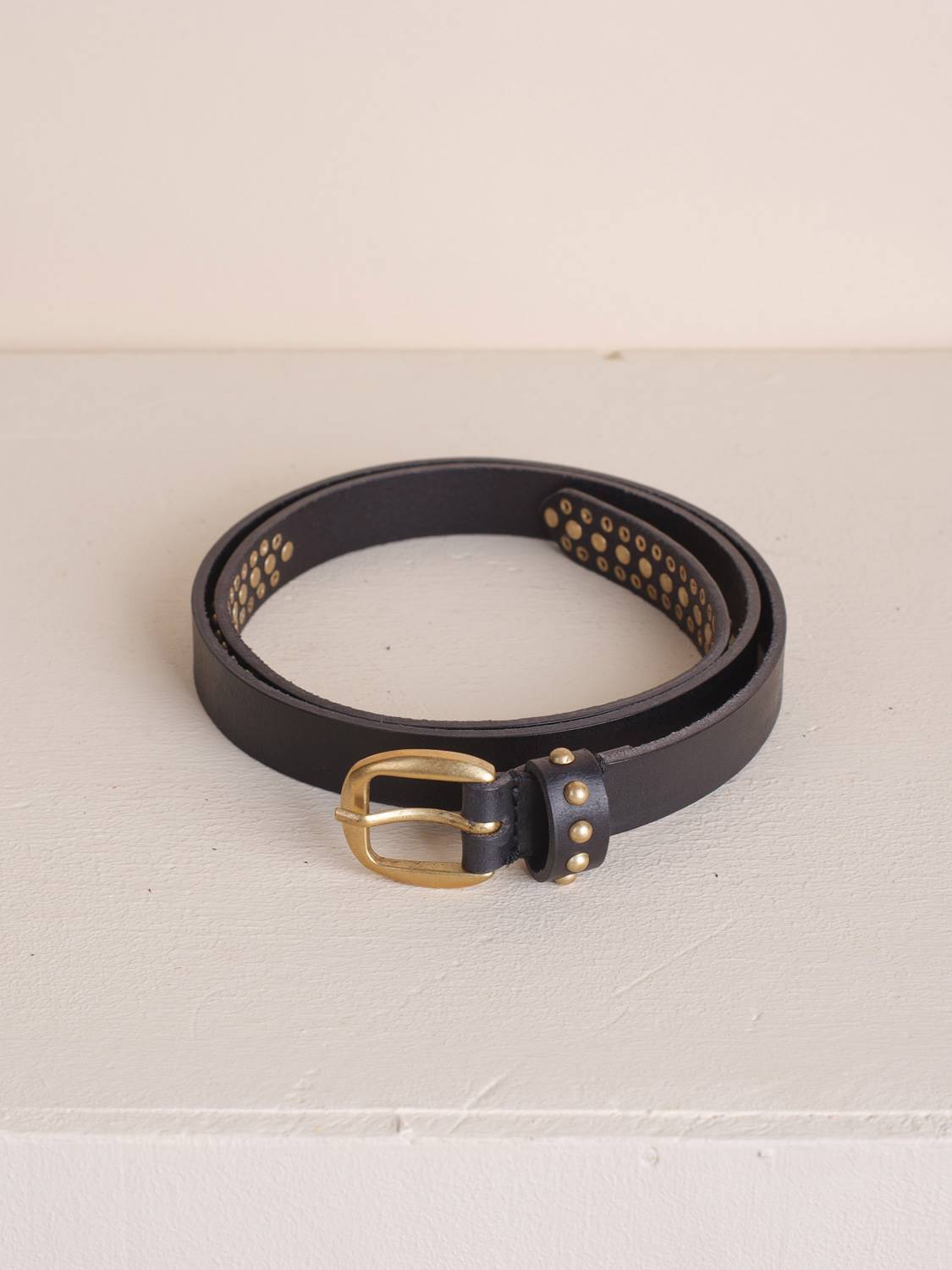 CINTURÓN TACHAS MINI