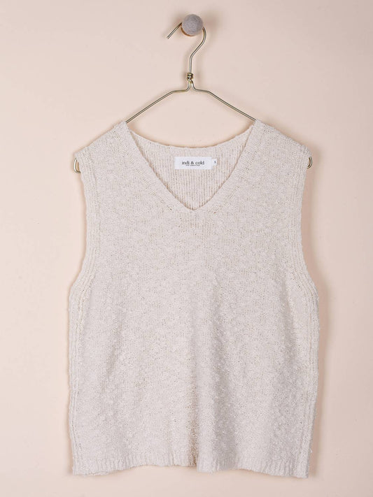 RUSTIC KNITTED VEST