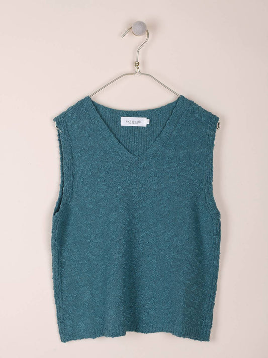 RUSTIC KNITTED VEST