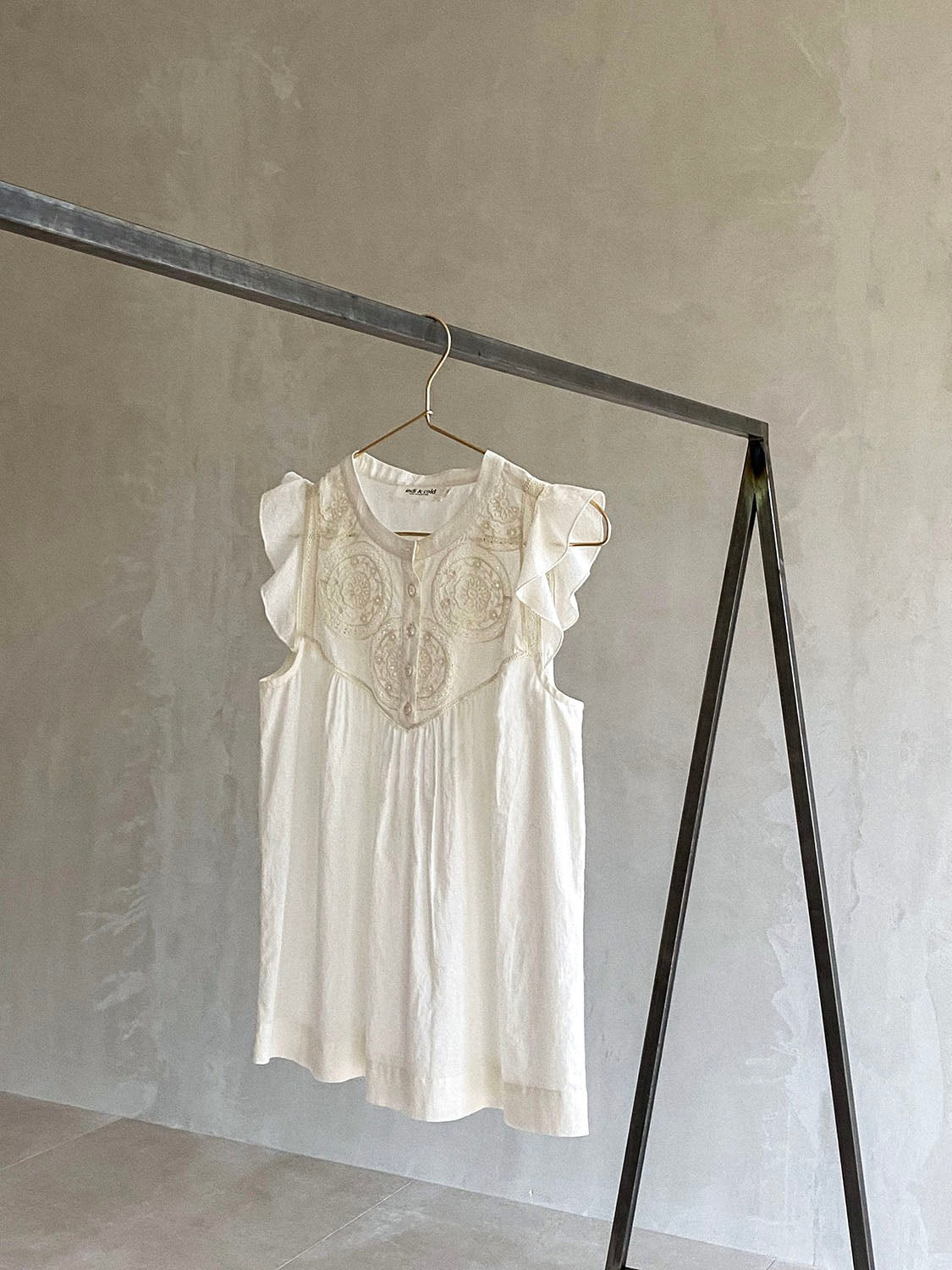 BLUSA BORDADA ALGODÓN