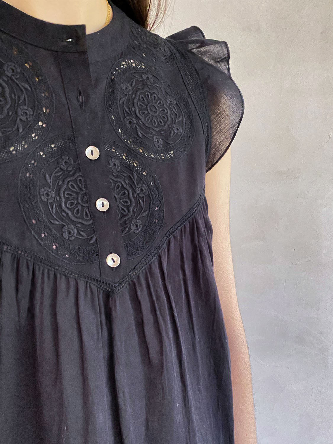 BLUSA BORDADA ALGODÓN