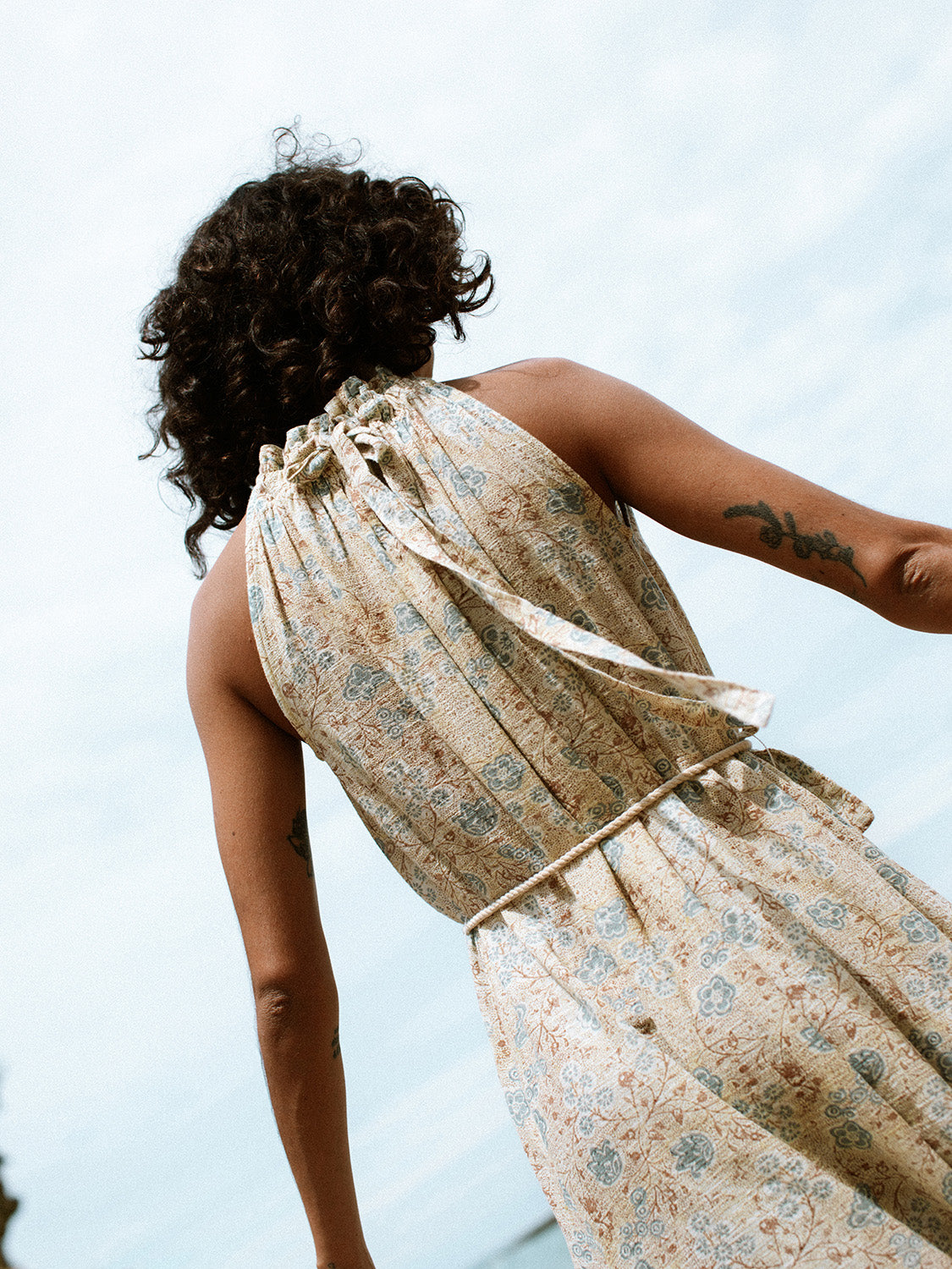 VESTIDO CUELLO HALTER