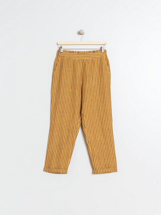 PANTALÓN JACK RAYAS