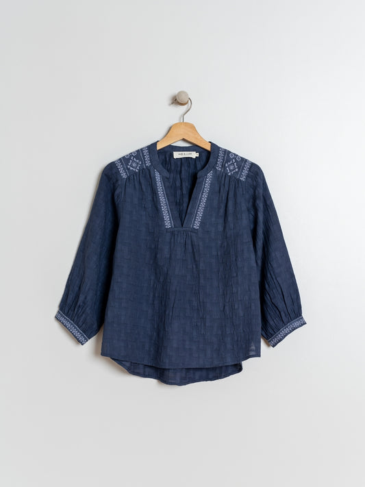 SHIRT WITH EMBROIDERY
