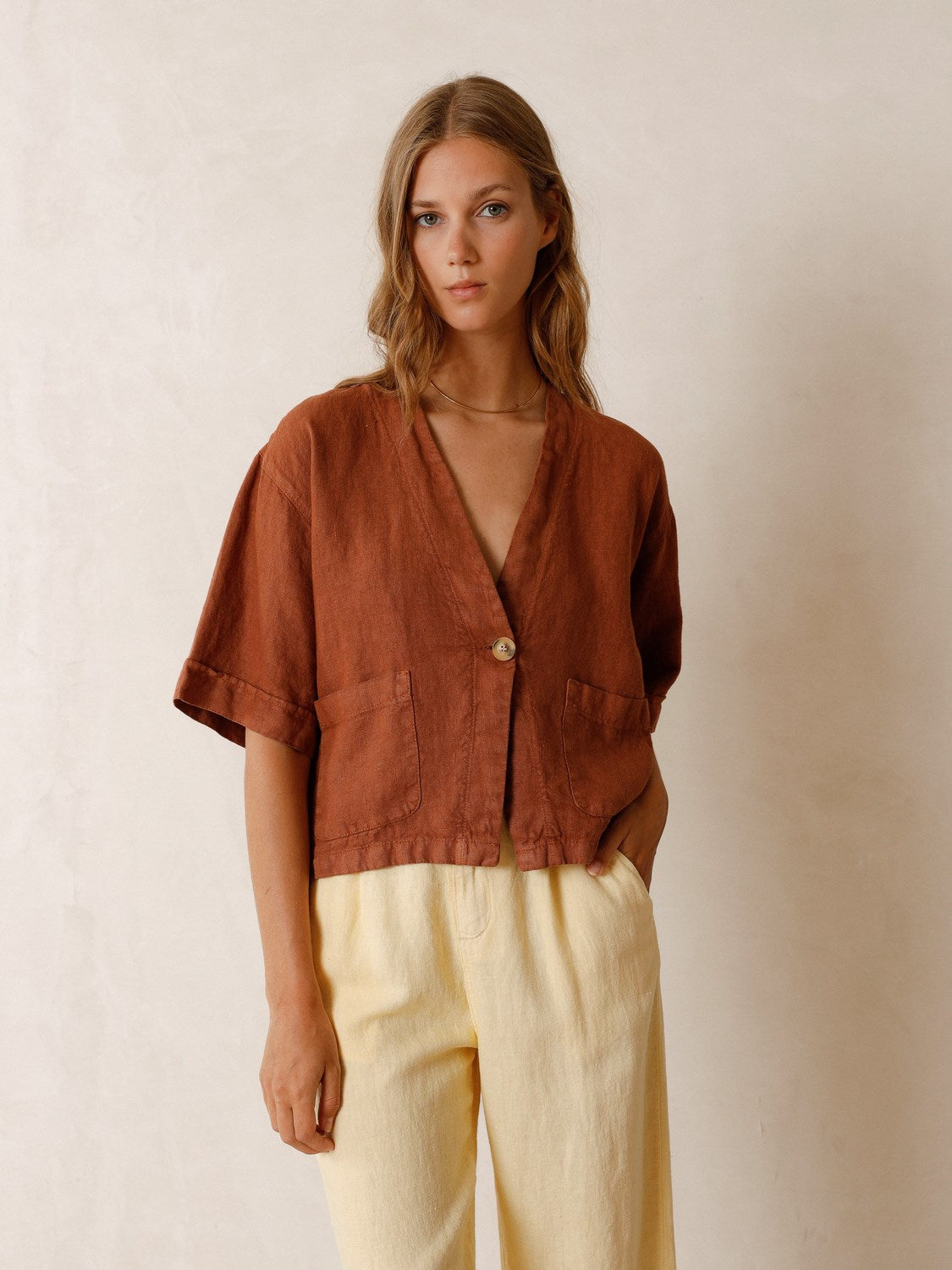 SOBRECAMISA CROP LINO