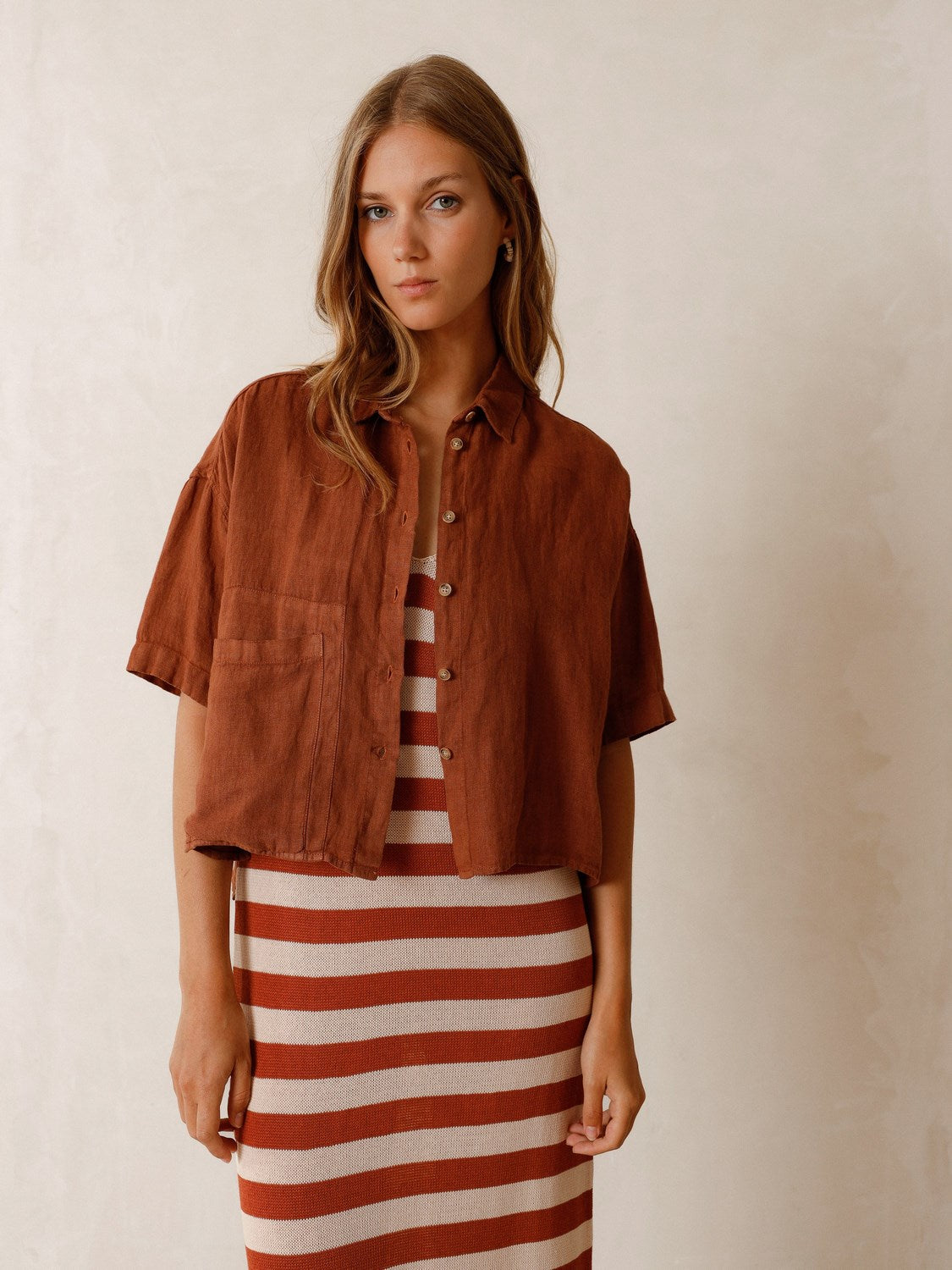 CROP LINEN SHIRT