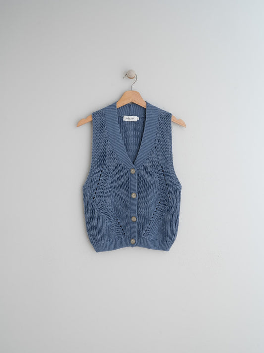 UNNECKED KNITTED VEST