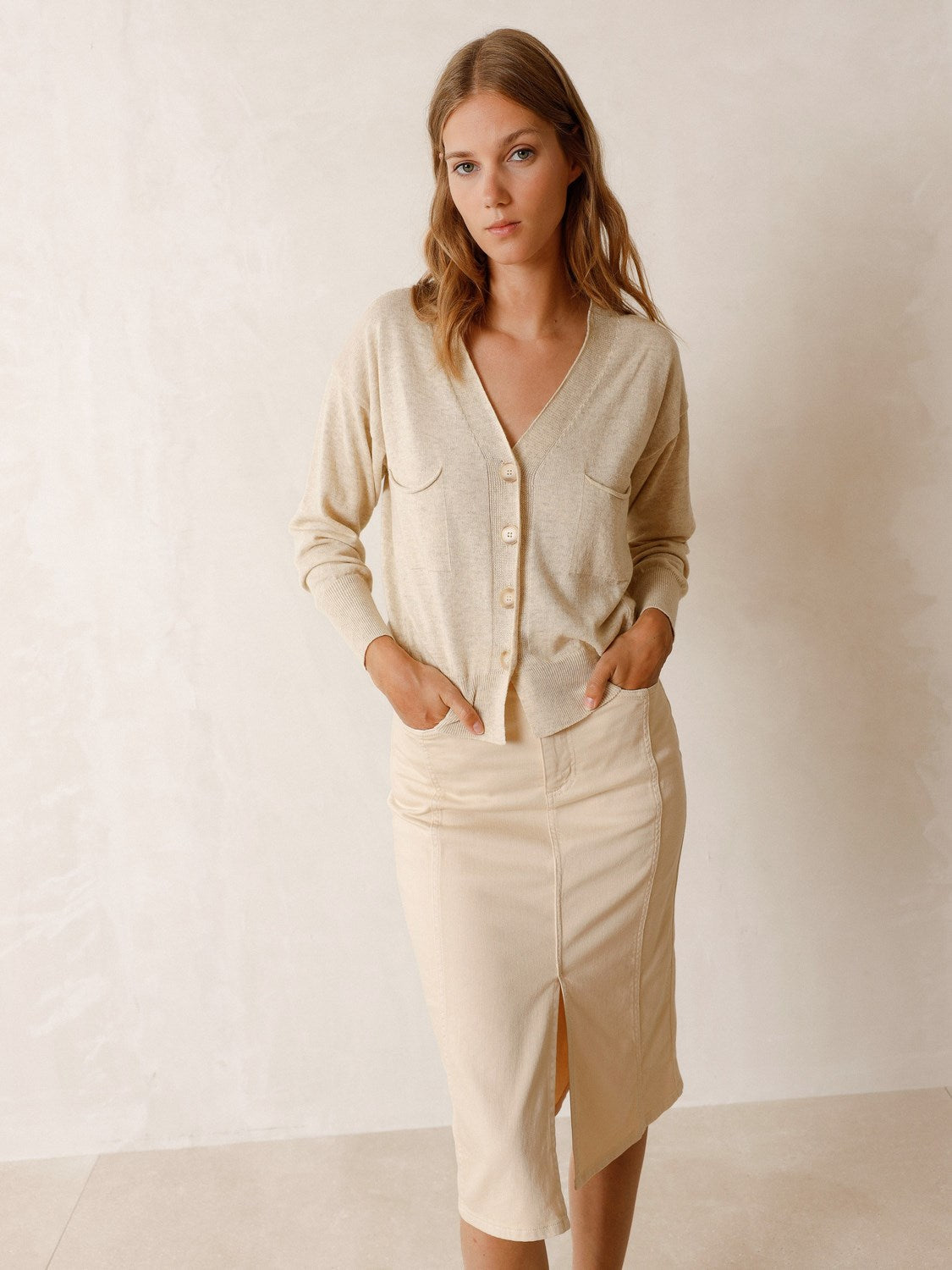 VESTE EN MAILLE BASIQUE