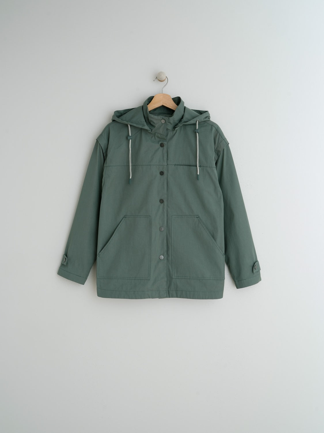 GABARDINA TÉCNICA CONVERTIBLE