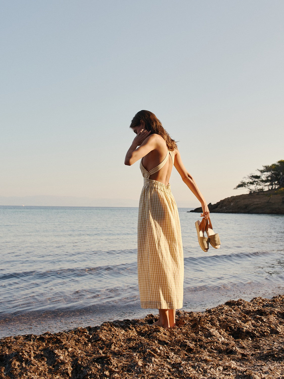 VESTIDO MIDI TIRANTE
