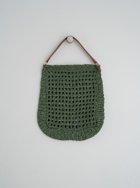 DÉTAIL DU SAC EN RAPHIA
