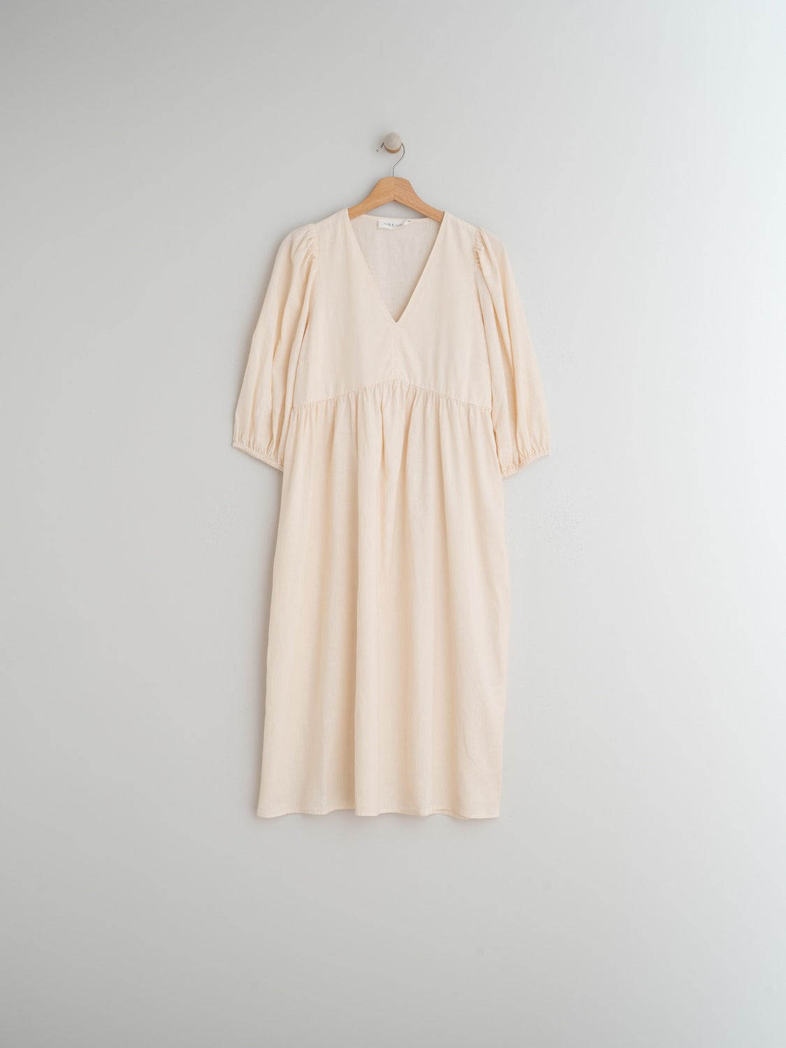 VESTIDO FLUÍDO BECA