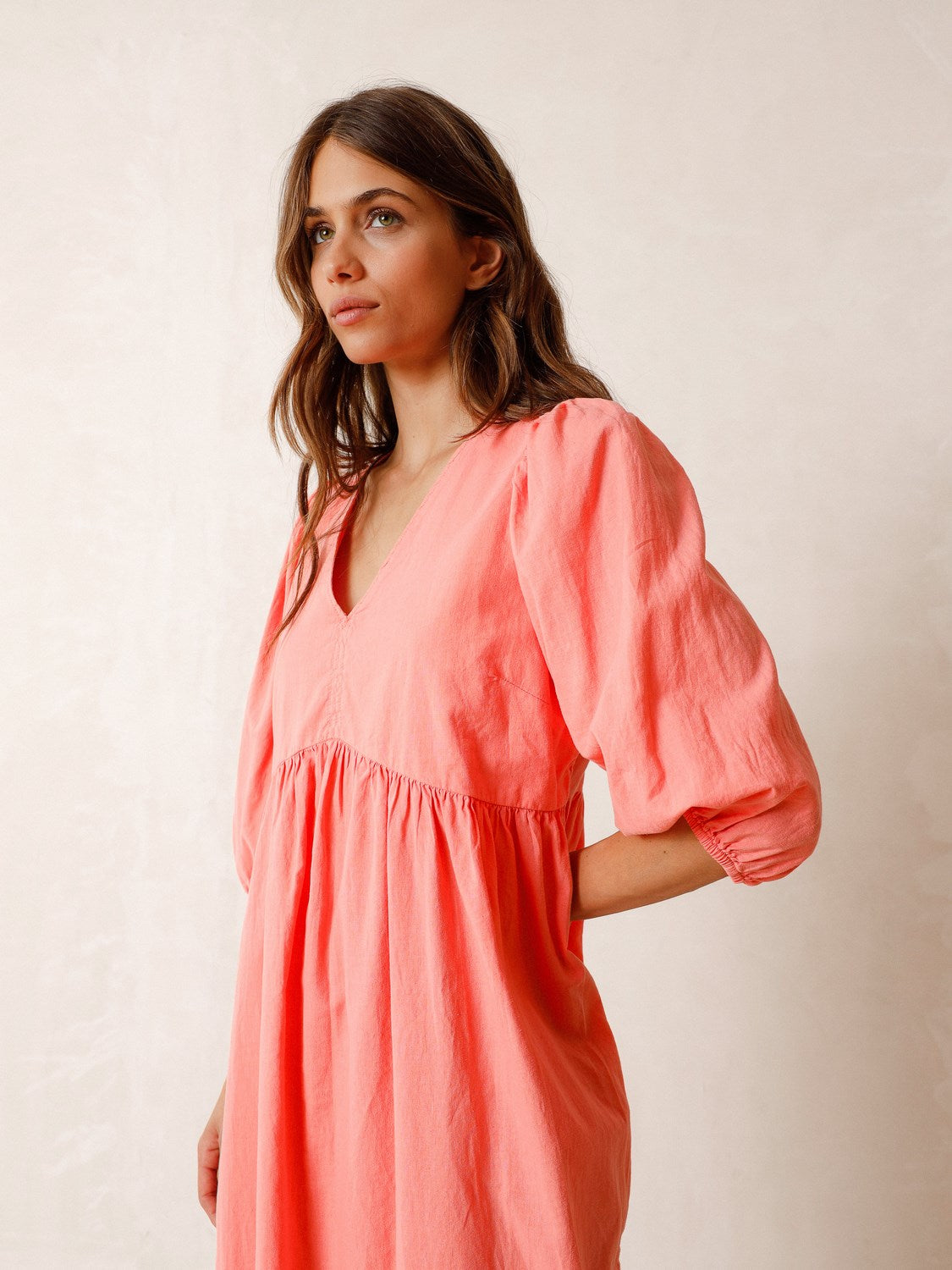 VESTIDO FLUÍDO BECA