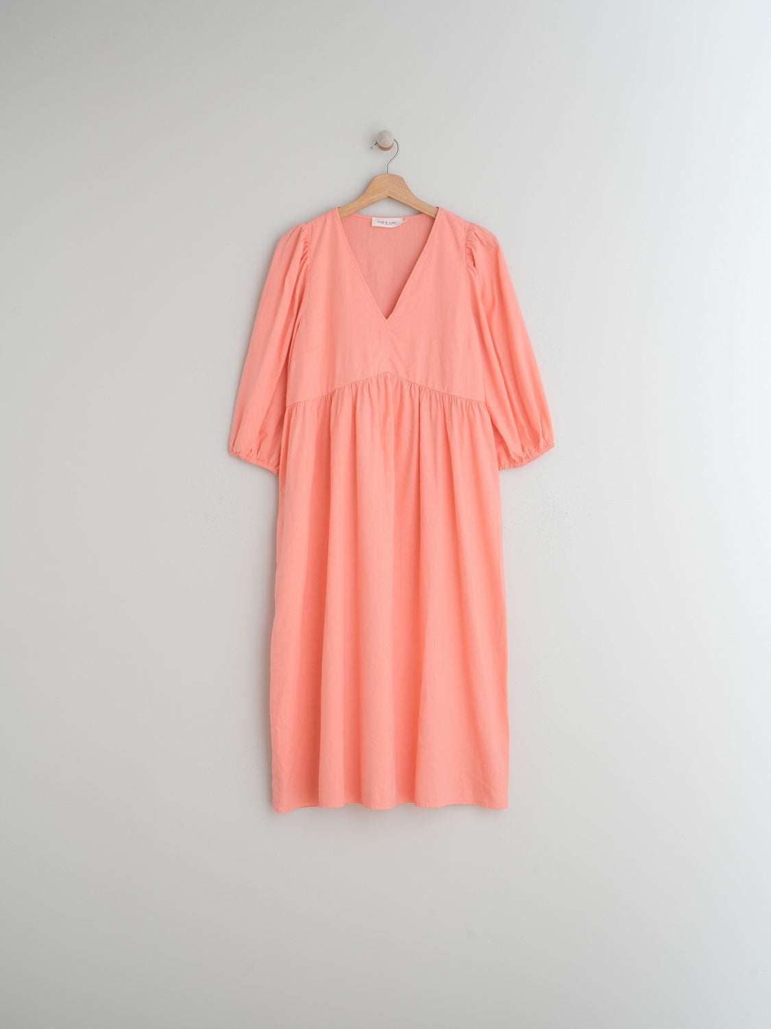 VESTIDO FLUÍDO BECA