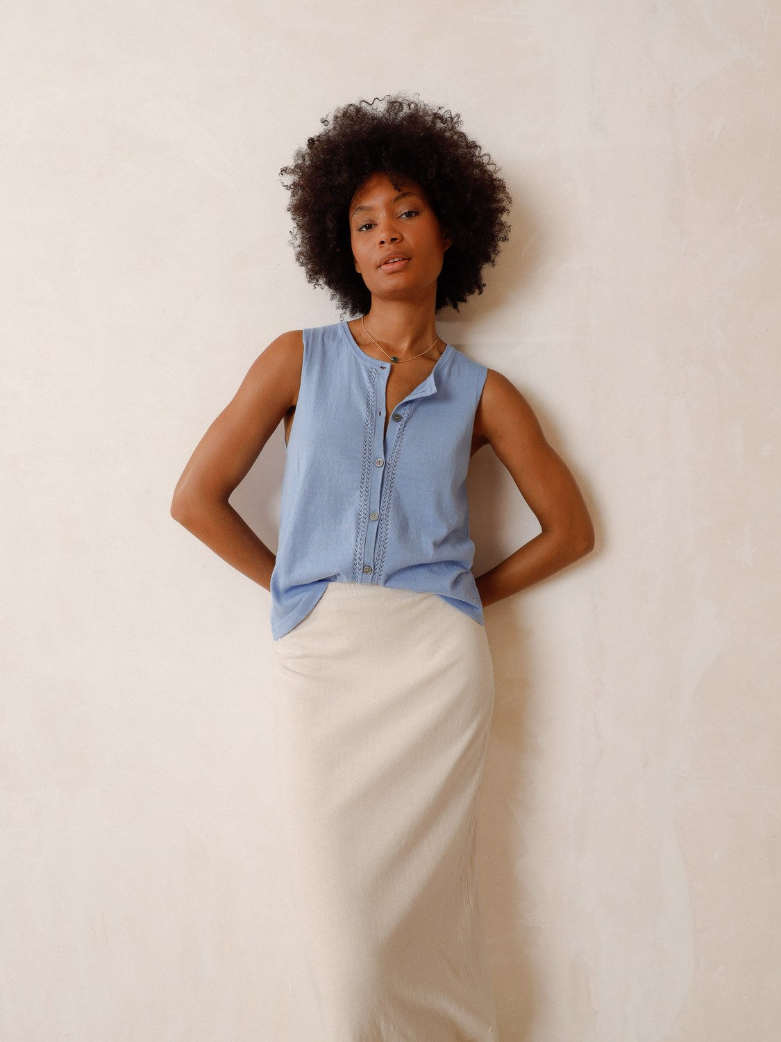 BASIC KNITTED VEST