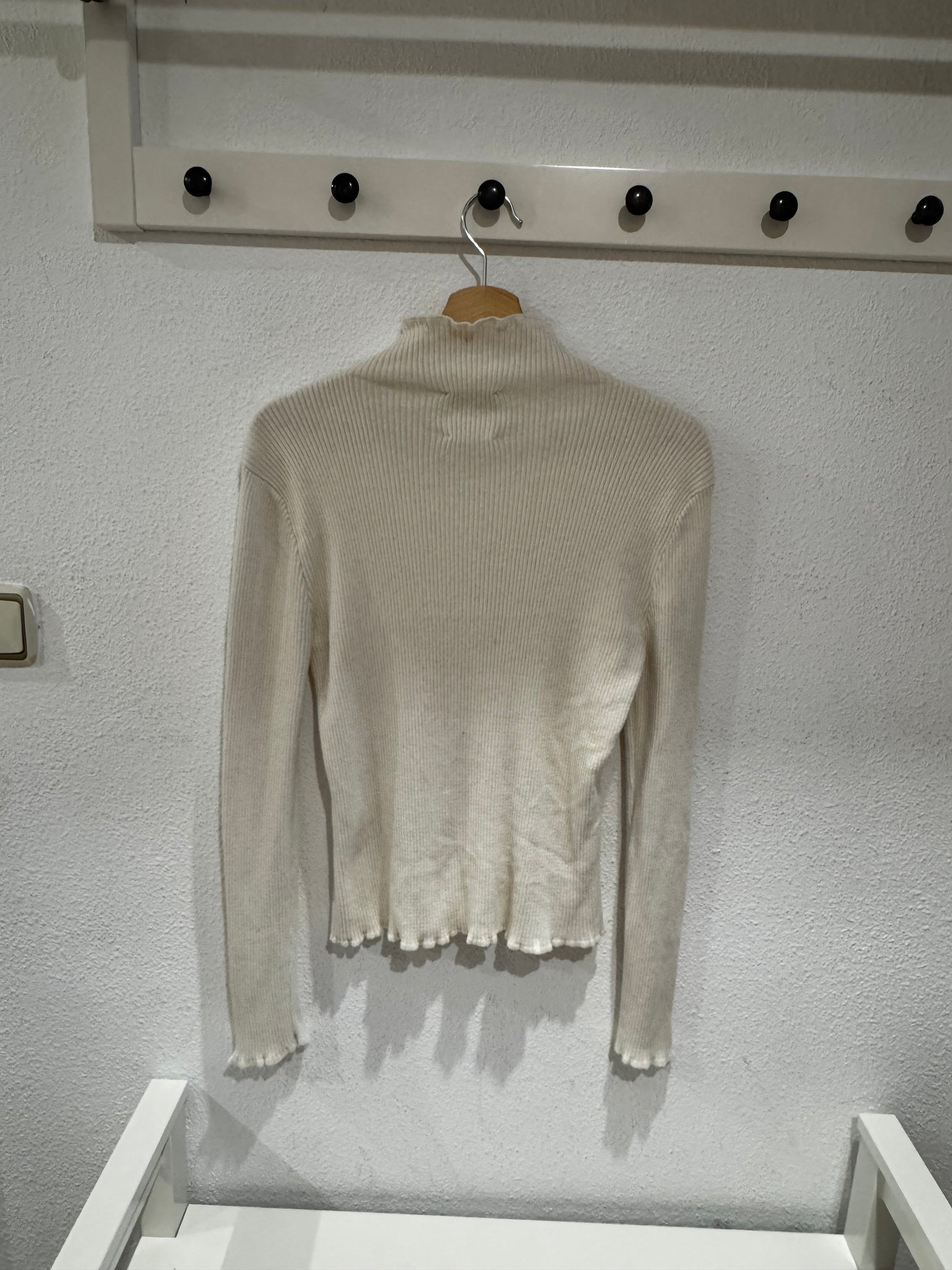 second_hand