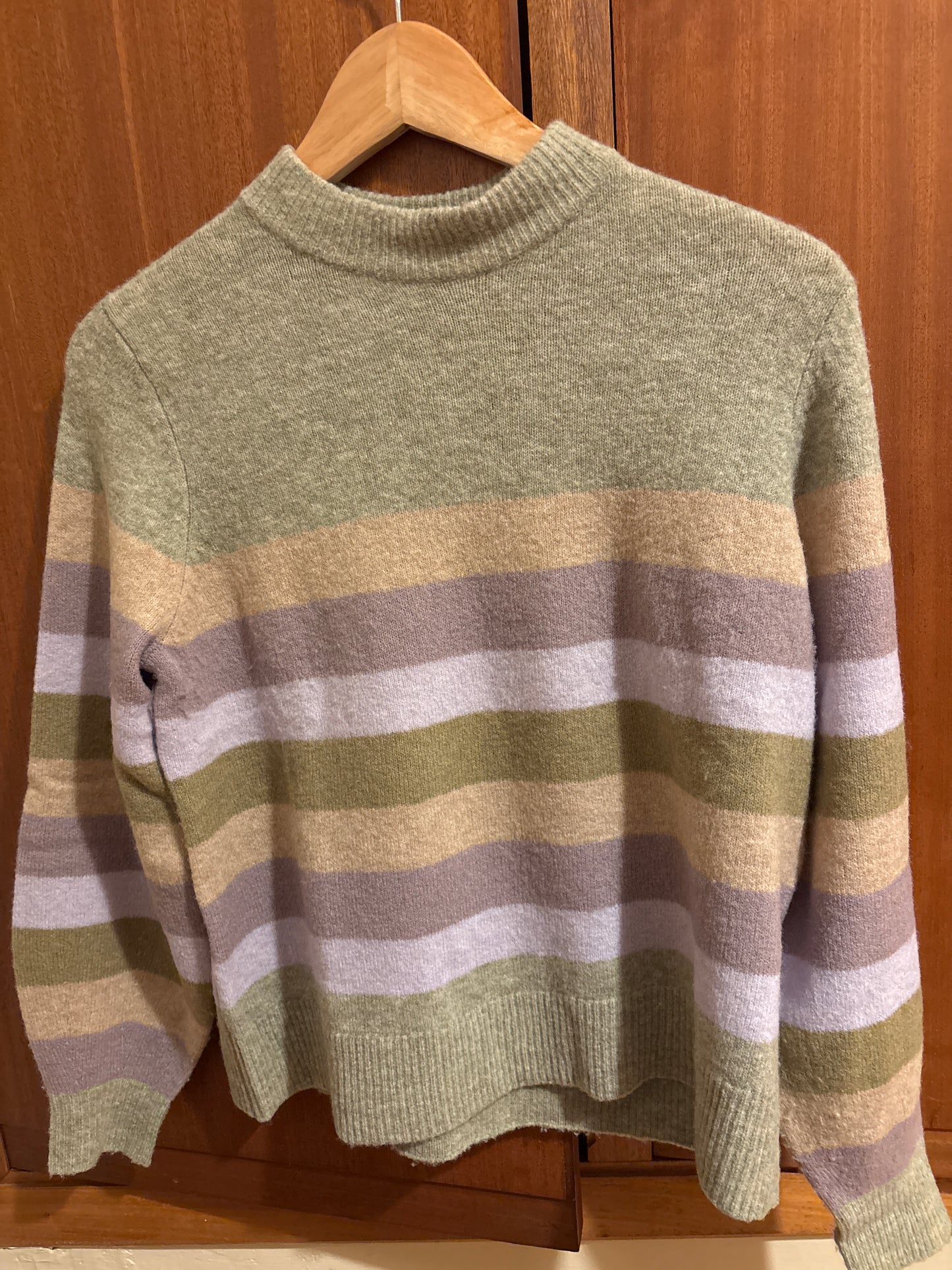 PULL À RAYURES MULTICOLORES